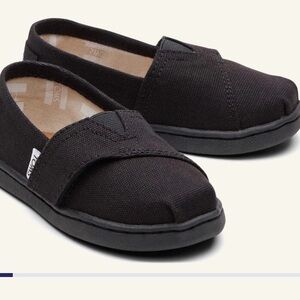 NWT Toms Tiny Alpargata Black Canvas